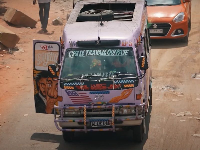 Le renouvellement de la flotte de taxis communaux et de minibus (version française)